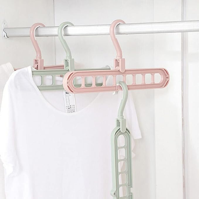 9-Holes Magic Clothes Hangers